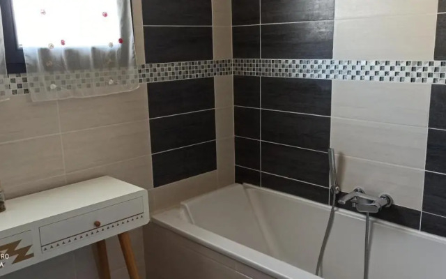 13 rue de la pyramide Bel Appartement