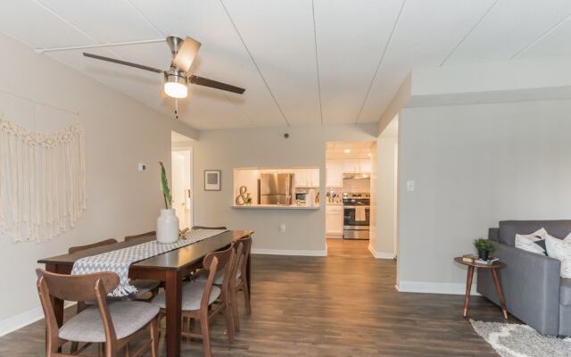 The Luxe Suites of Alexandria