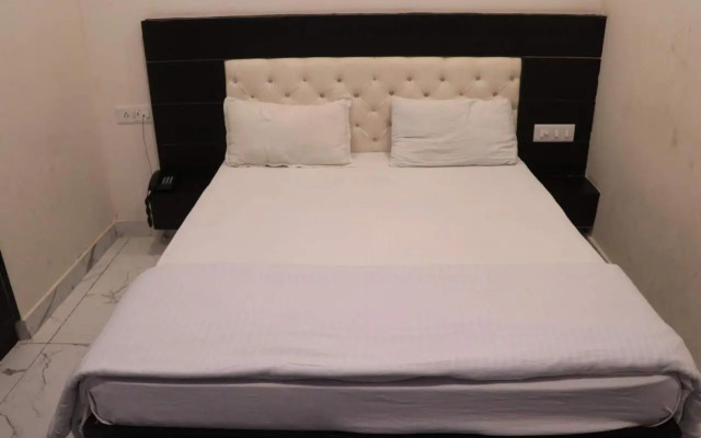 Hotel Raghuveer Residency