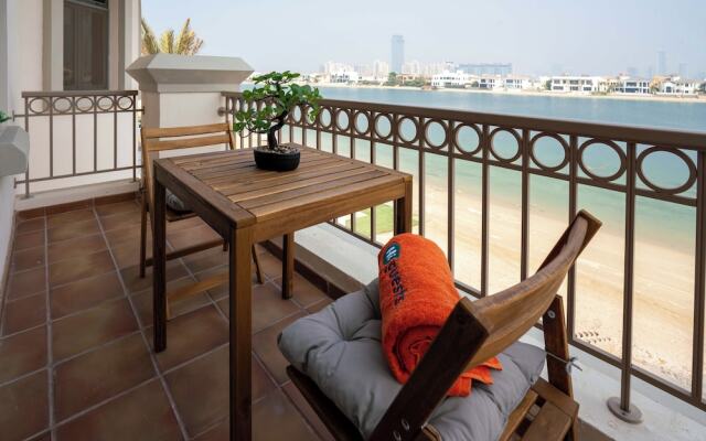 HiGuests - Palm Island