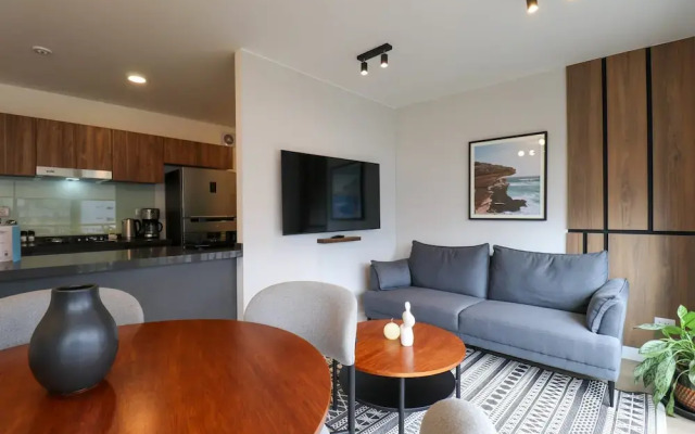 w Phenomenal 2BR With Balcony in San Isidro