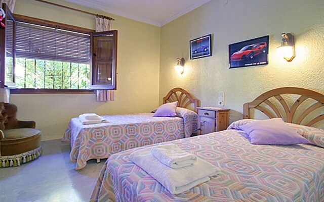 Villa Llobell - Plusholidays