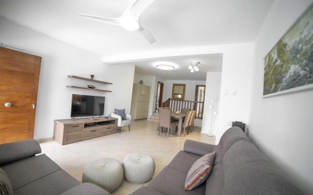 Ananda (L1) in Tias with 4 bedrooms and 4 bathrooms