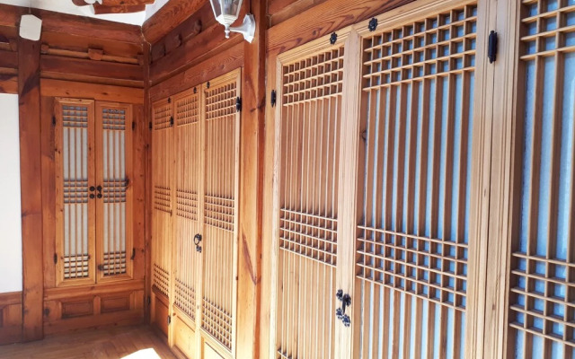 Seoul Story Hanok