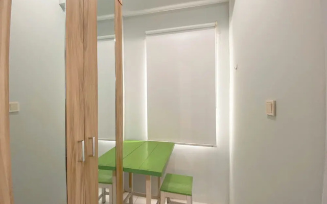 Basic Studio At Candiland Apartment