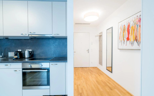 Vienna Residence, Marina Tower - Danube