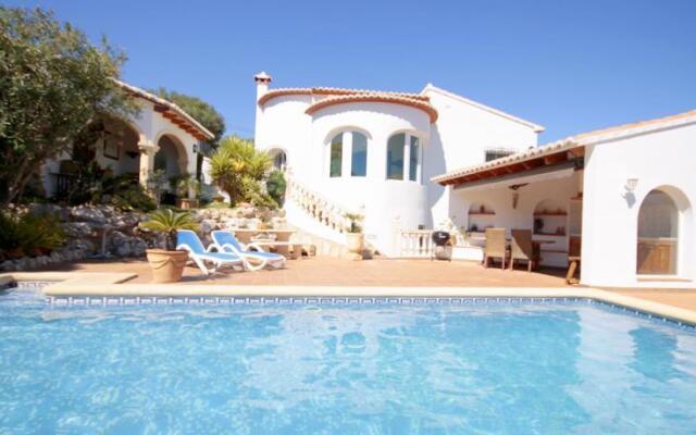 Villa Elisa