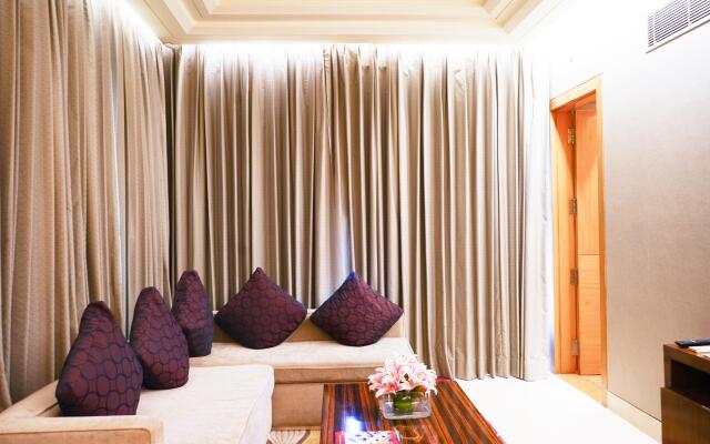 Crowne Plaza Hotel Gurgaon by IHG