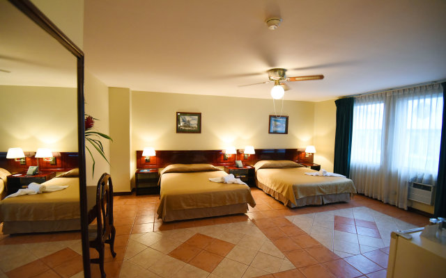 Luxhigh Hotel San José