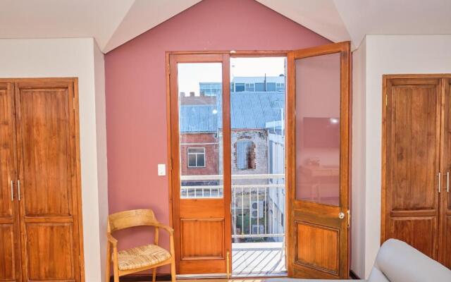 Rialto Apartments