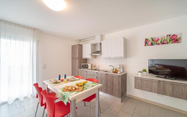 Monica Residence