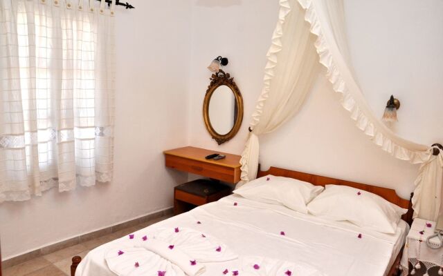 Gloria Tibi Jarra Hotel