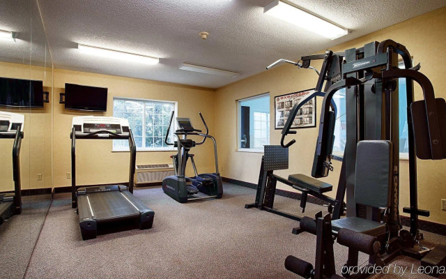 Best Western Crown Inn & Suites