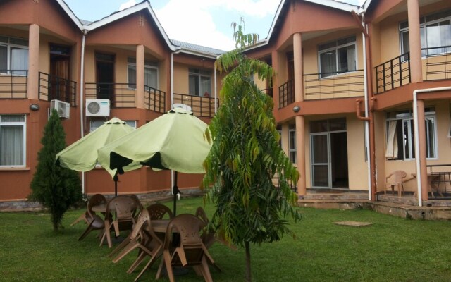 West Cliff Hotel