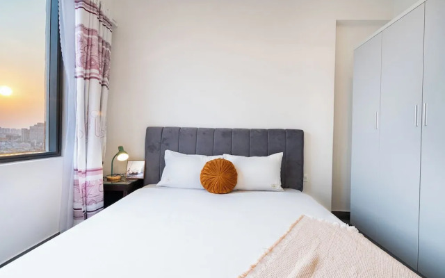 SOHO Premier Residence