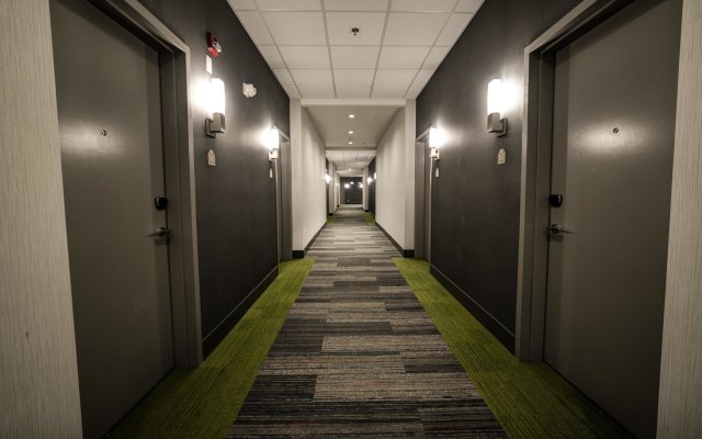 Candlewood Suites West Edmonton - Mall Area by IHG