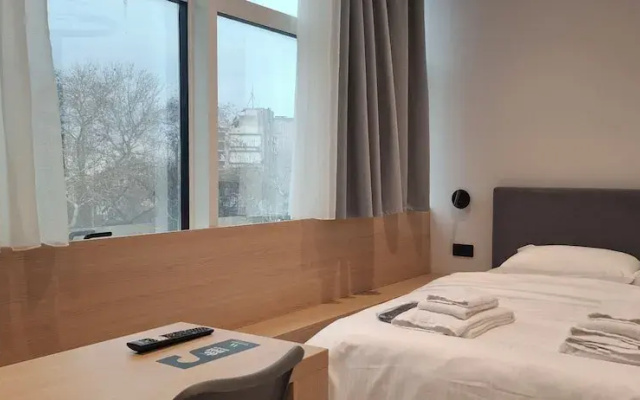 Ilion Apartments