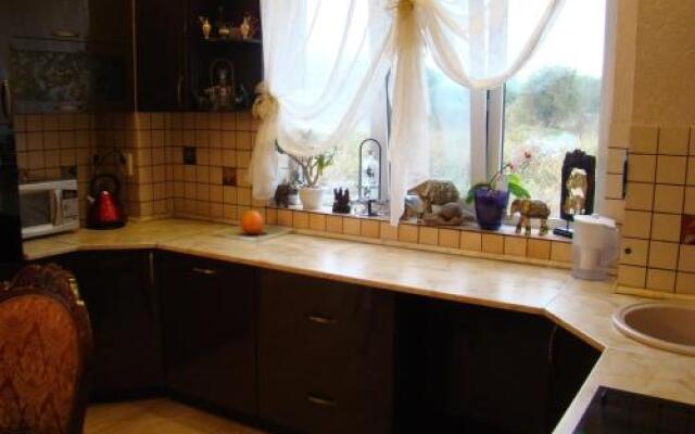 Pin Guest House