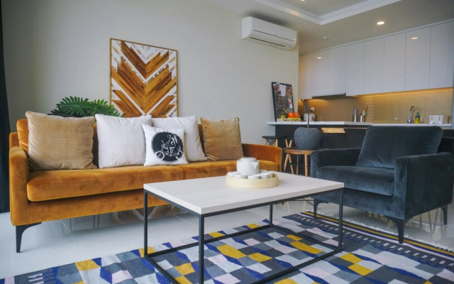 Ho Chi Minh Infinity Pool Apartment