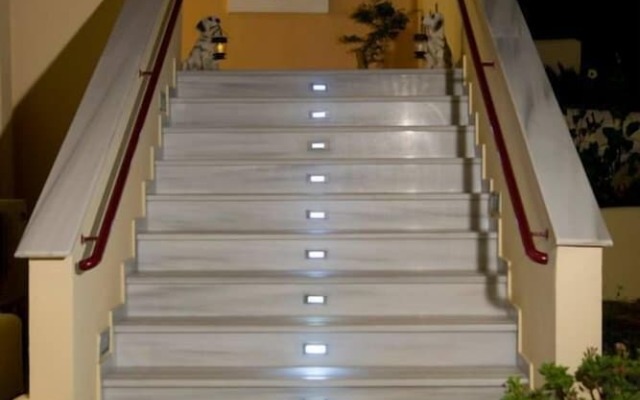 Berdoussis Hotel