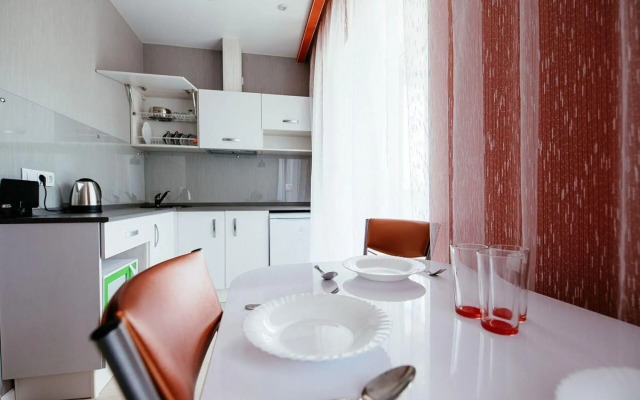 Апартаменты на проспекте Октябрьский 140