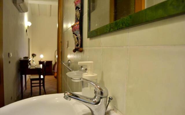 3 bedrooms house with enclosed garden at Mascali