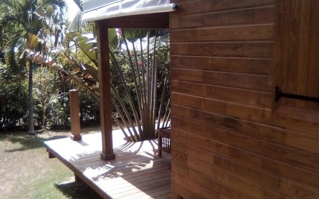 Bungalow With one Bedroom in Saint Francois, With Furnished Garden and