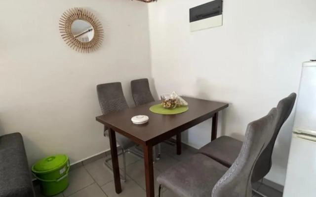 Liliana Apartman és Csónakház