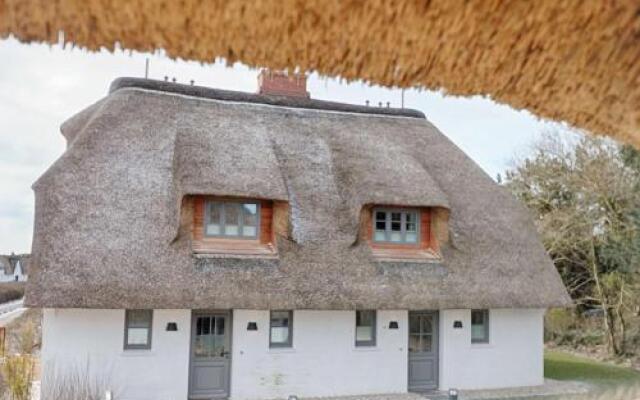 Rantum Dorf - Ferienappartments im alten Inselbahnhof