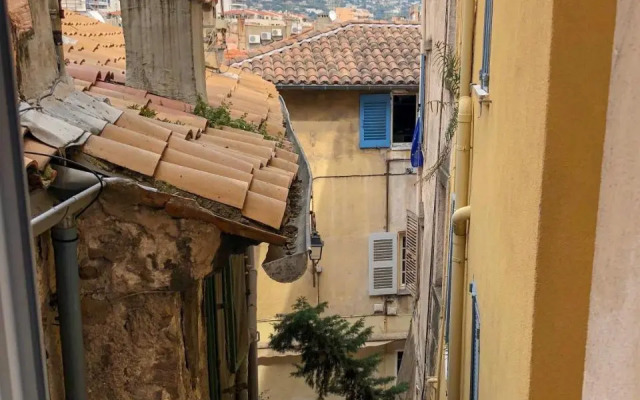6 Rue Coste Corail