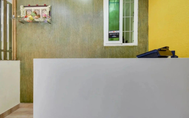 OYO 13043 Sree Sai Suites