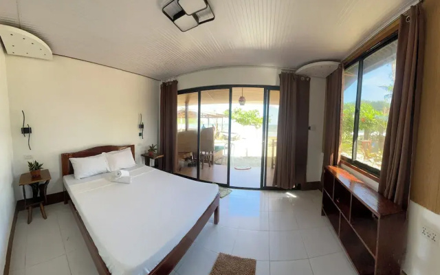 Akoya Beach Park & Cottages