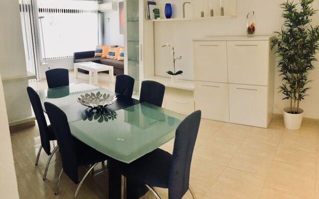 Playamar - Exclusive Beach Apartment With Pool, Tennis and Wifi