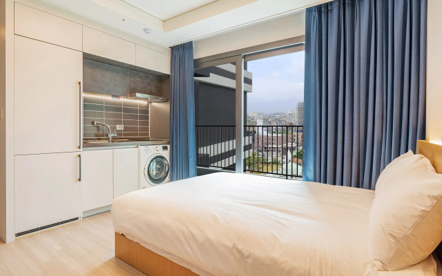 Sokcho I Park Suite Hotel and Residence