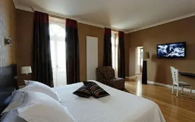 Chateau Du Mont Joly