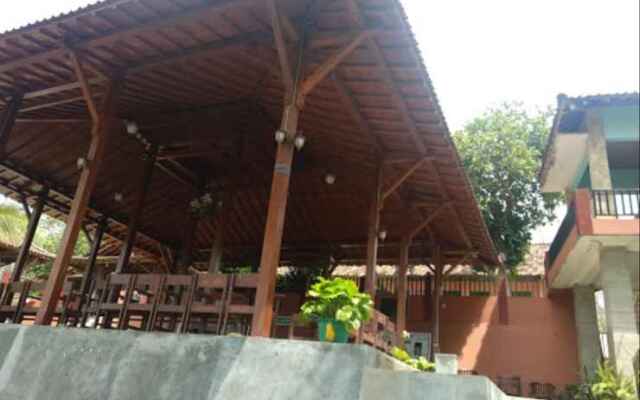 Bina Karya Guesthouse