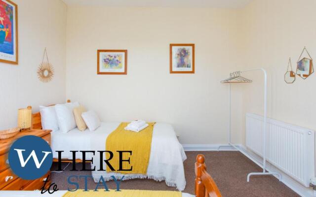 Bright 2bed Apartment in Galashiels City Centre