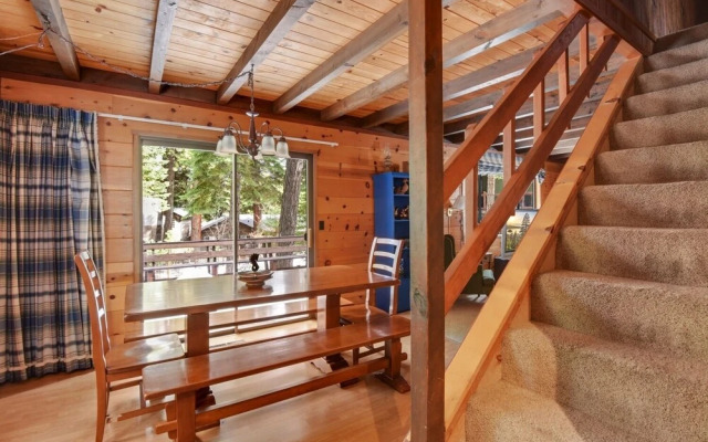 Jerves Tahoe Vacation Cabin by RedAwning