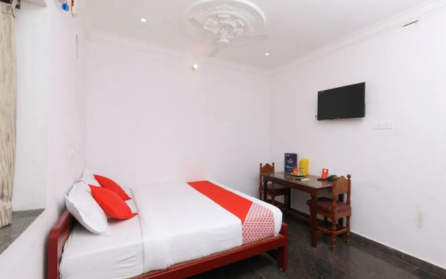 The Orient Hotel by OYO Rooms