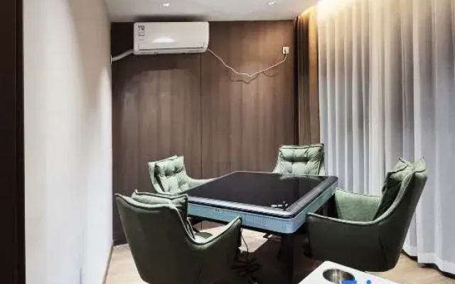 Meijia Hotel (Decheng City Plaza Shanghai Town)