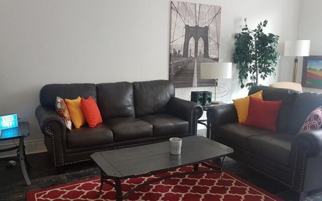 Wander - Downtown London