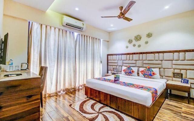 Supreme Grande By Hotel Sai Village