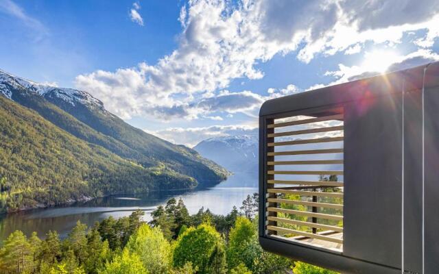 Sogndal Fjordpanorama - The view