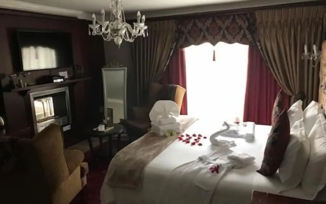 Eagle Rock Executive Guest House