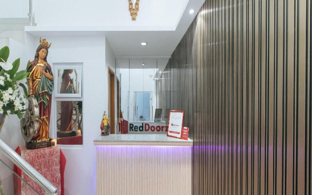 RedDoorz @ St. Catherine Residences Olongapo City