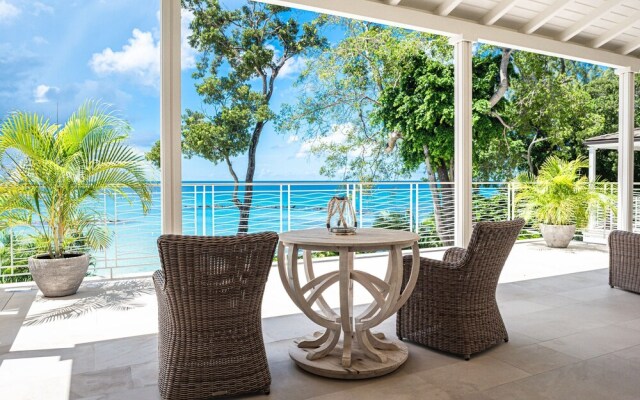 Villa Tamarindo is a Luxury 4 Bedroom Property in Holetown, St James