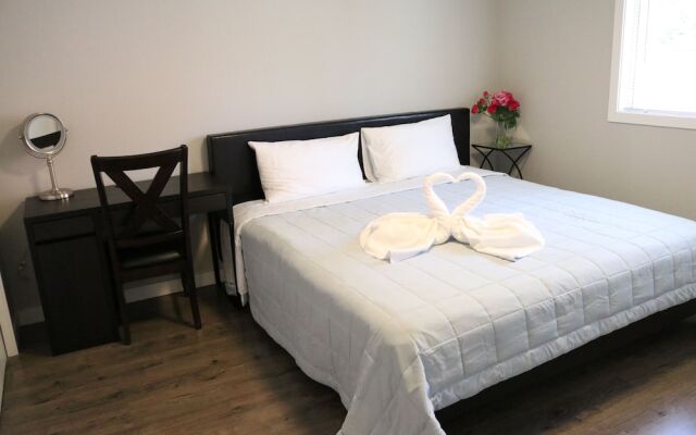 North Seattle Guesthouse