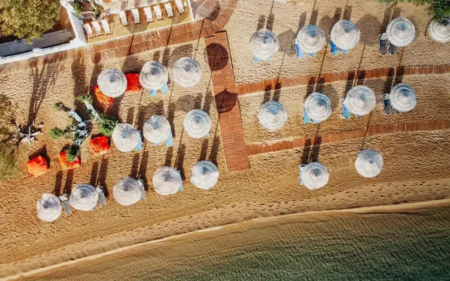 Coralli Seaside Resort