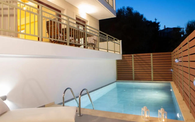 Nikolas Guest House