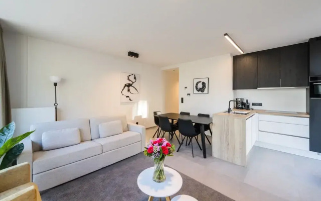 Belcasa Beach Suites & Lofts